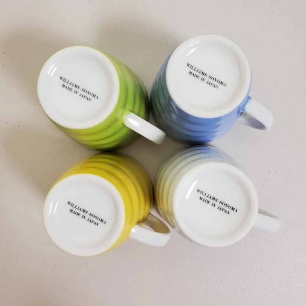 Williams Sonoma Mugs Pastel Colors Set of‎ 4